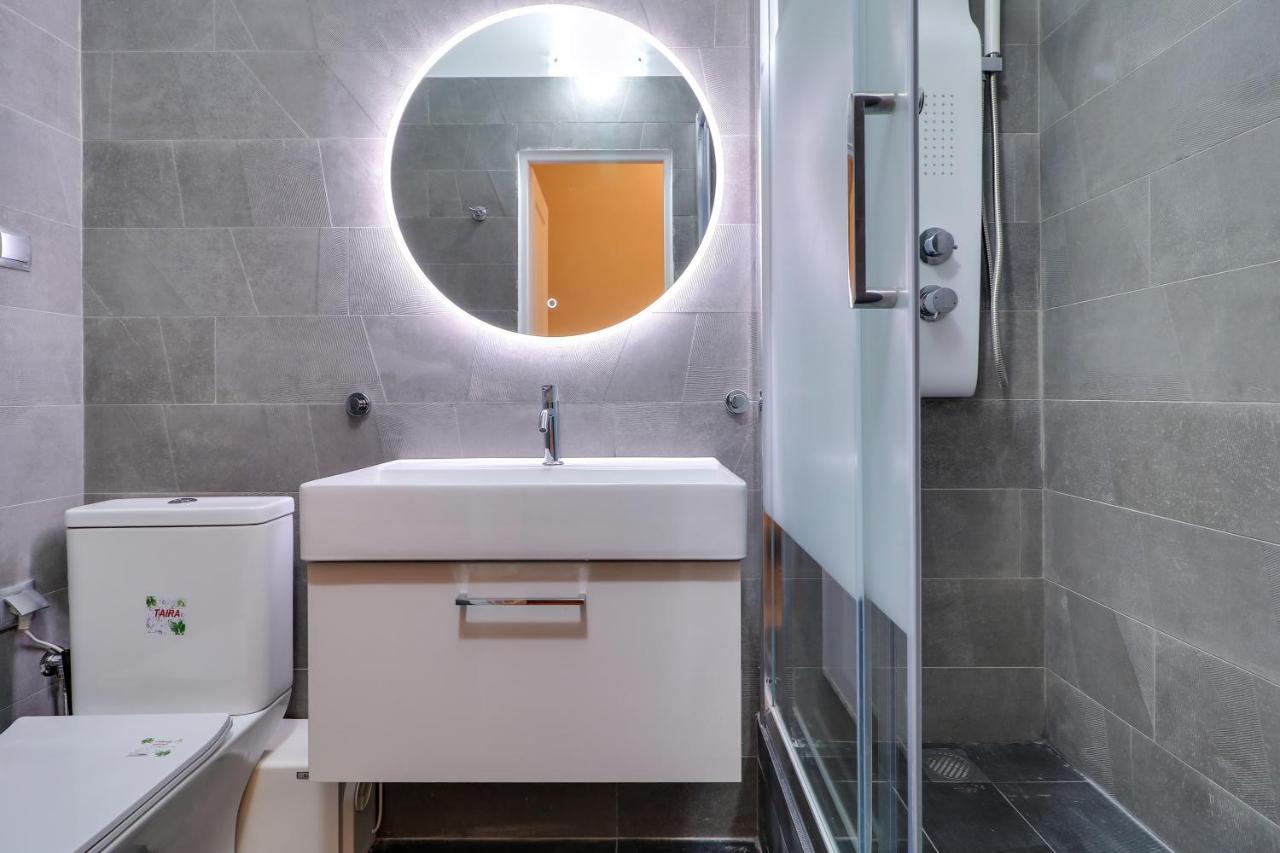 Ermou Fashion Suites By Living-Space Atenas Exterior foto